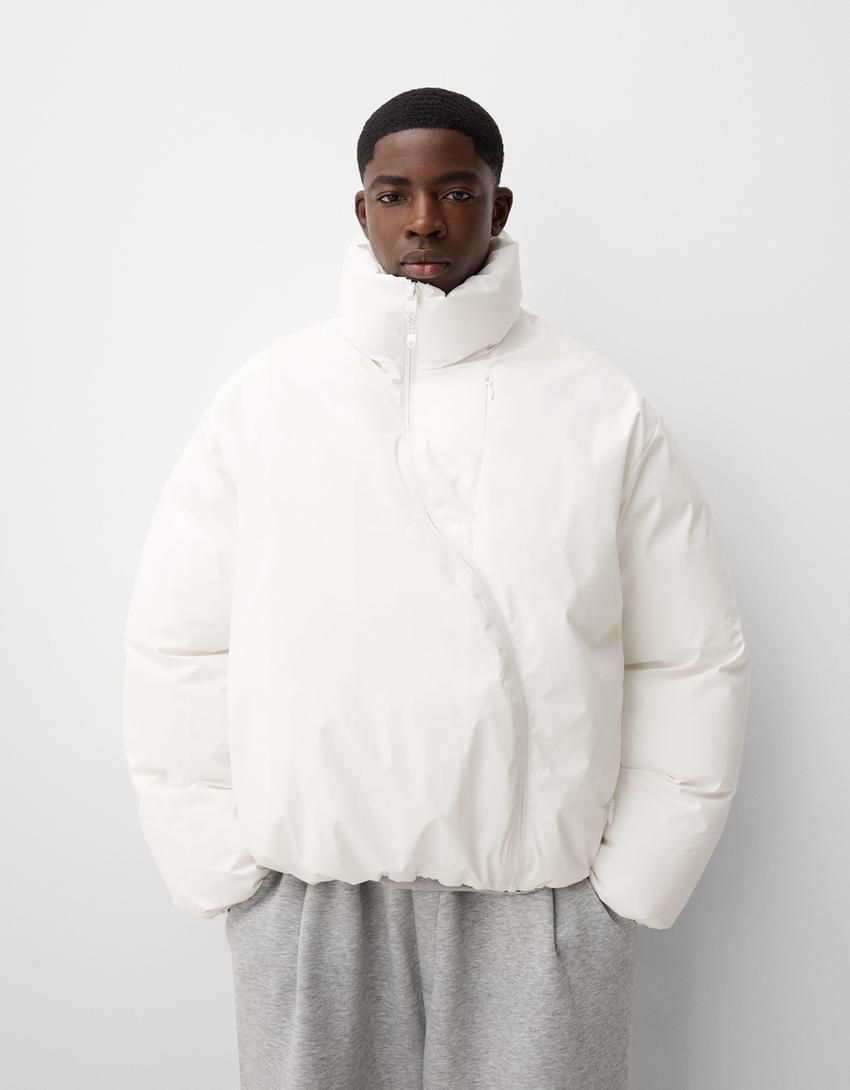 

Куртка-Пуховик Bershka, белый