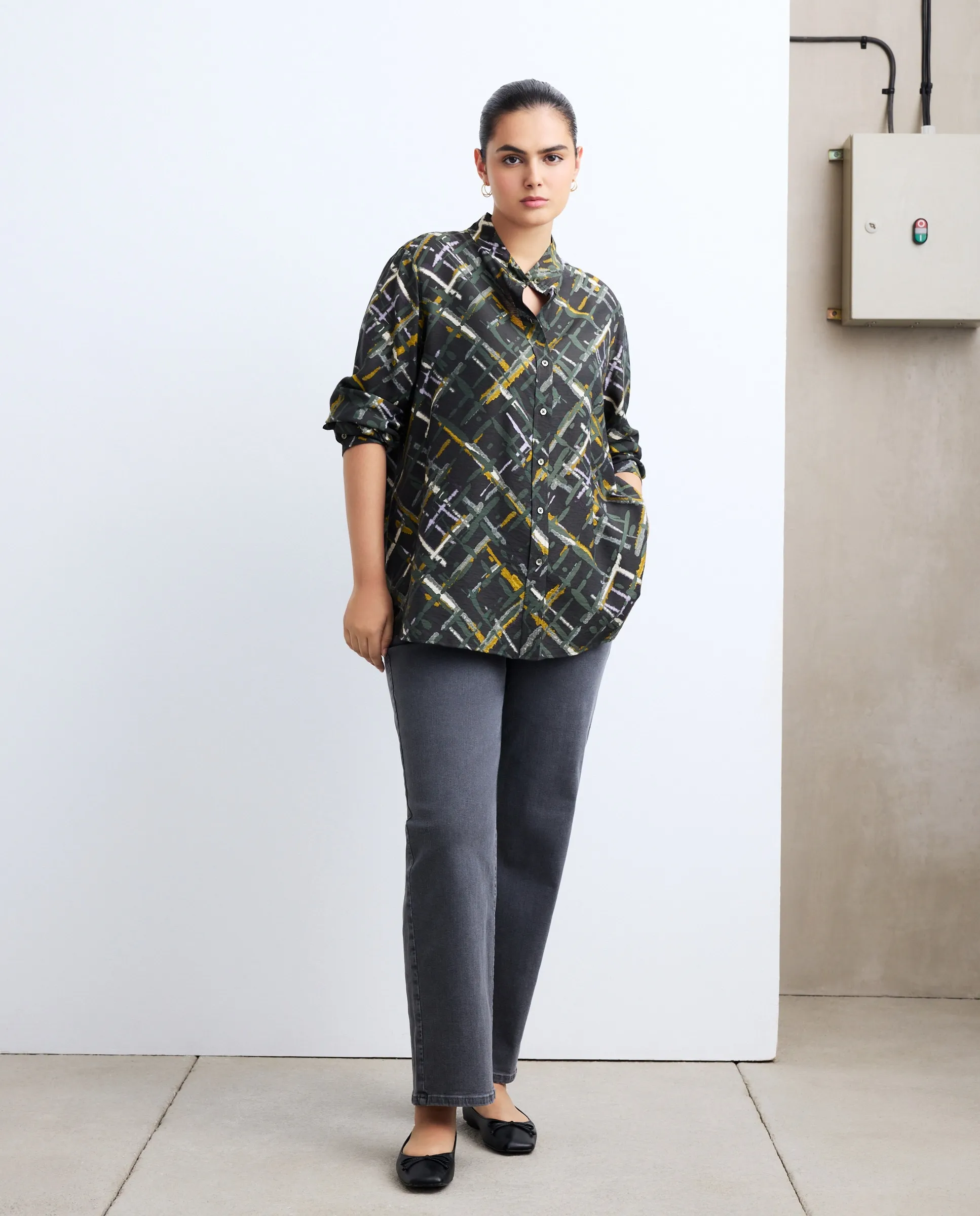 

Женские джинсы Georgia прямого кроя Couchel, серый