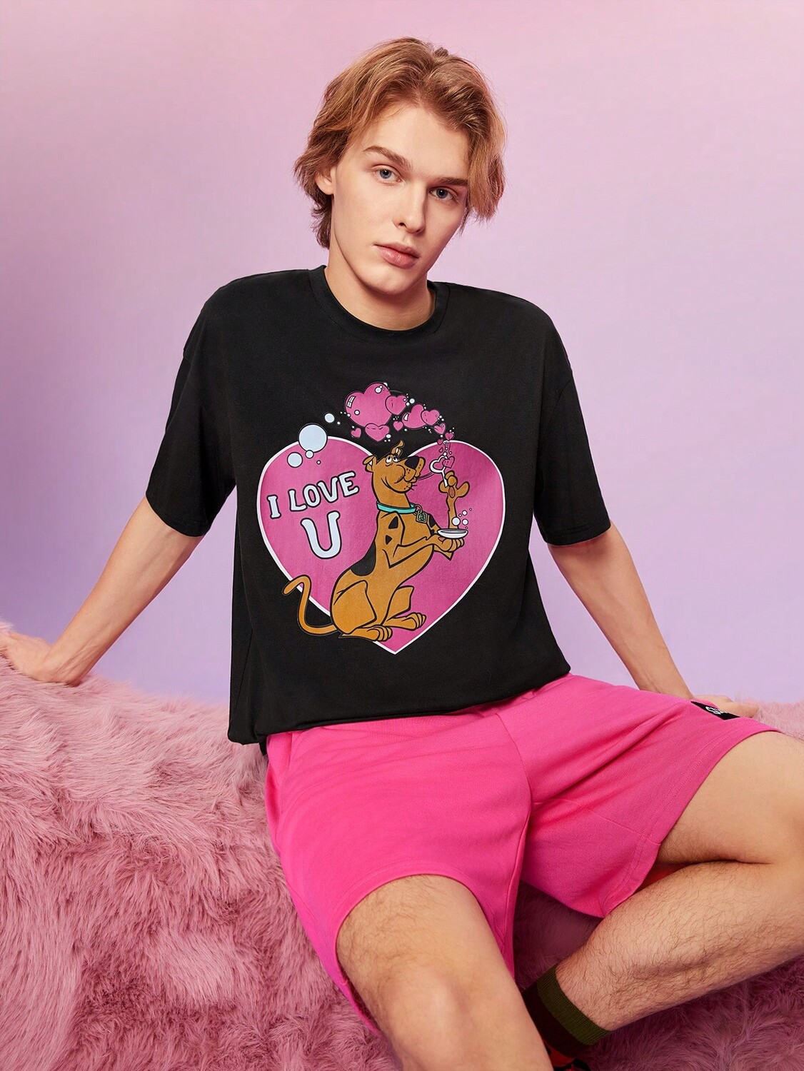 

Футболка Shein Scooby-Doo и шорты, черный / розовый