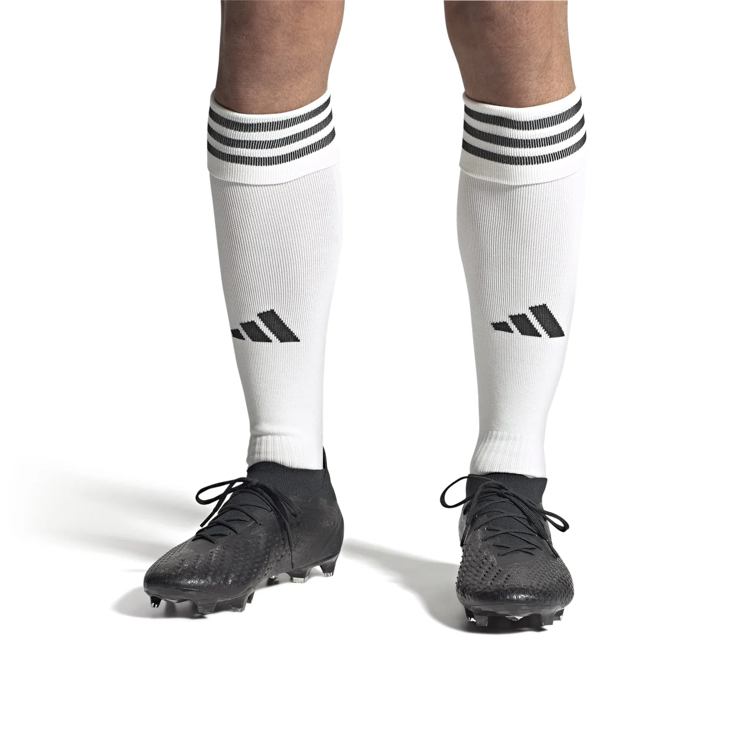 Детские бутсы для мальчиков с шипами Predator Accuracy.1 Fg Adidas, Black Core Black Ftwr White — фото 2