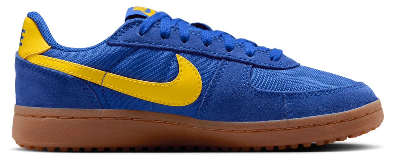 Кроссовки для мальчиков Field General Nike, цвет Hyper Royal/Lightening/Gum Med Brown