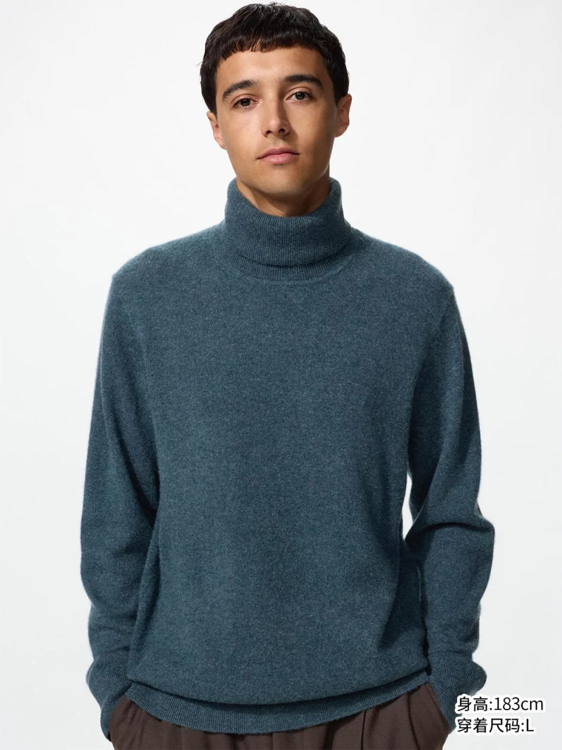 Свитер с высоким воротником из кашемира с длинным рукавом Uniqlo, темно-синий