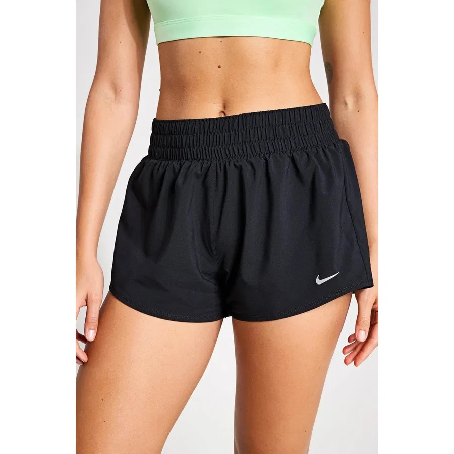 Шорты спортивные свободного кроя Dri-FIT с подкладкой и карманами Nike, Черный