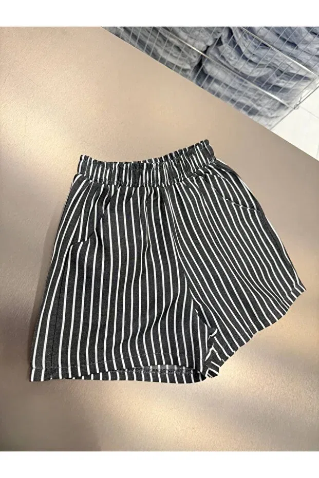Детские шорты для девочек с принтом Poalakıds, Black Stripes — фото 2