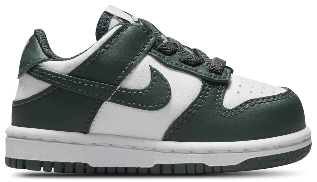 Кроссовки для мальчиков Dunk Low Nike, цвет White/Vintage Green/White