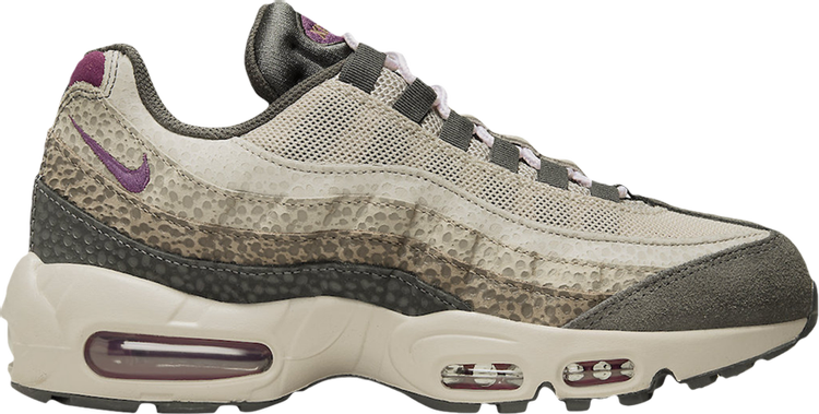 Кроссовки Nike Wmns Air Max 95 'Viotech', коричневый - фото