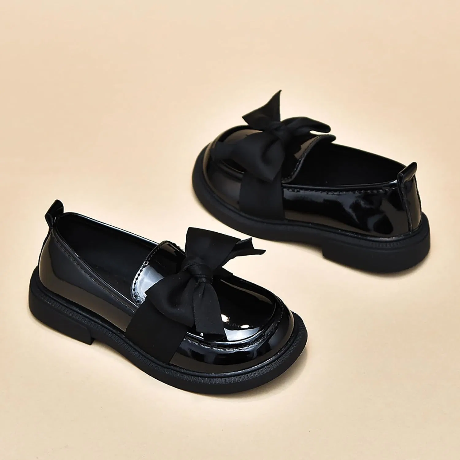 Детские туфли для девочек с бантом YOUNIFIZ, Light Black — фото 4