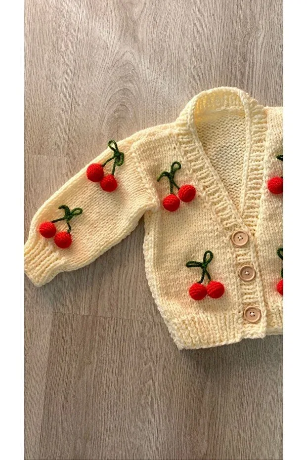 Детский кардиган для девочек хлопковый Hand knitted cherry baby cardigan Hobihanem Tuhafiye, Cherry Cream — фото 3
