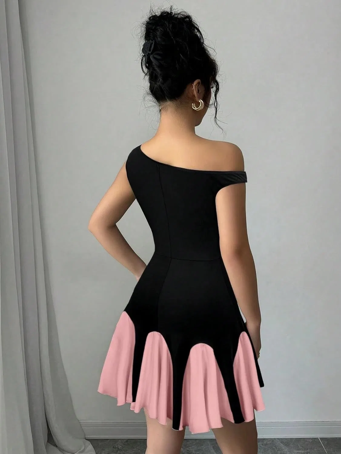 Женское коктейльное платье с асимметричным вырезом A-line, Pink — фото 2