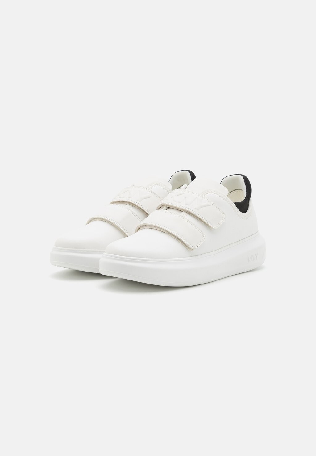 

Кроссовки на шнуровке JAMIAH DKNY, белый