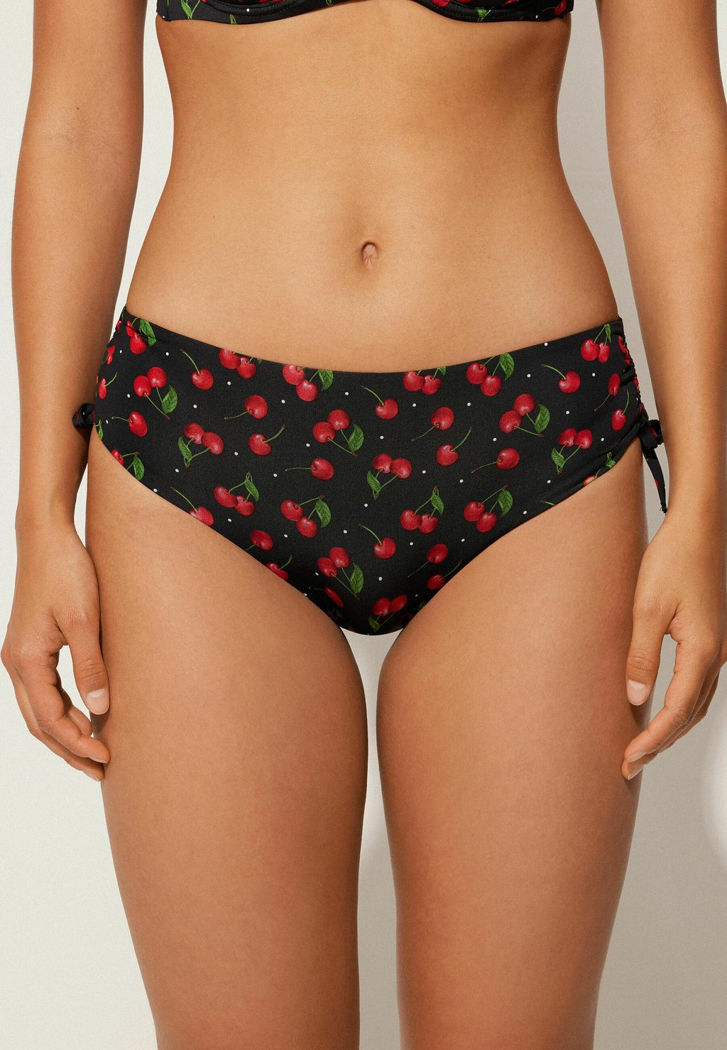 

Плавки бикини Tezenis, черный