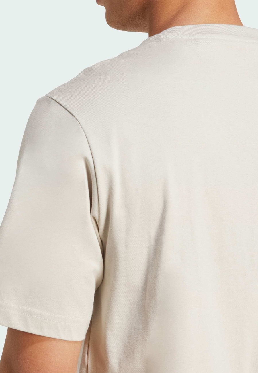 Спортивная футболка Adidas Sportswear COLLEGIATE , Beige/Off-White — фото 4