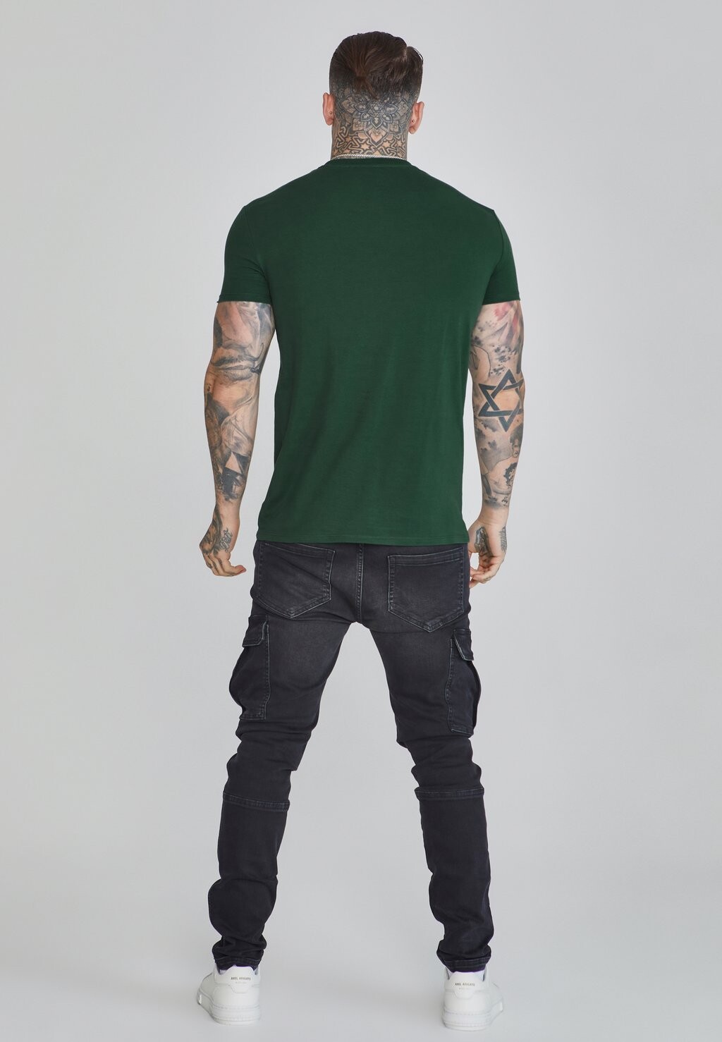 

Базовая футболка MUSCLE FIT SIKSILK, зеленый