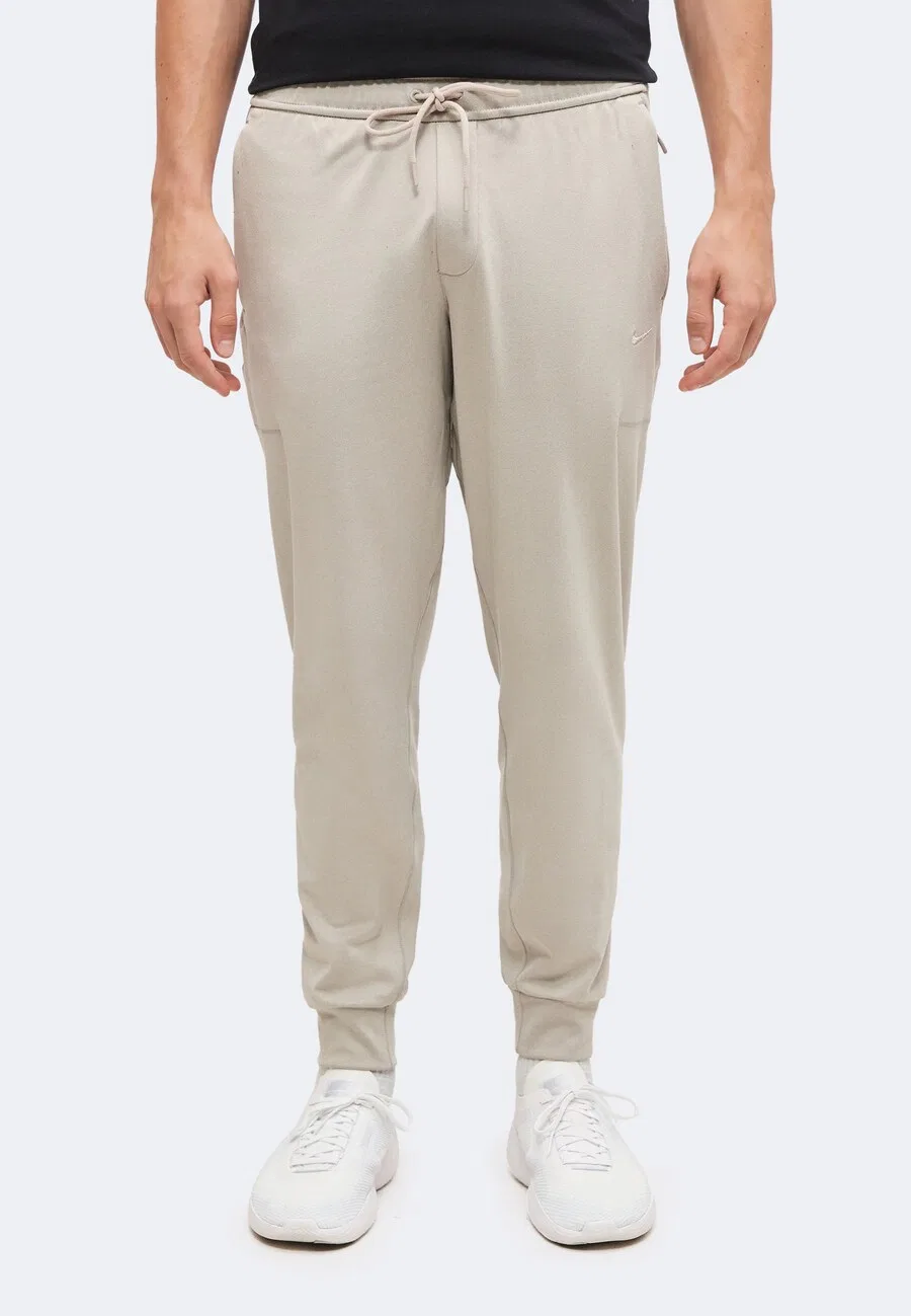 Спортивные брюки NIKE Tapered Workout Pants 'PRMRY' песочного цвета — фото 2