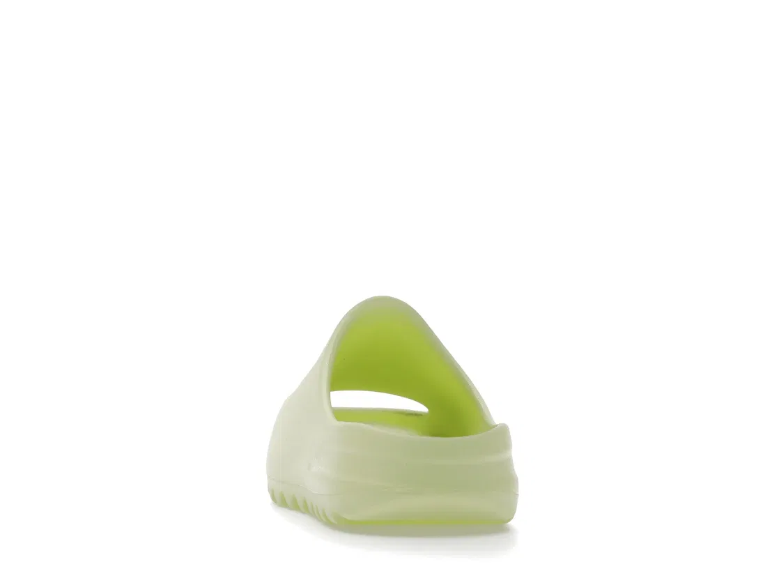 Детские шлепанцы с подсветкой Adidas Yeezy Slide, Glow Green/Glow Green/Glow Green — фото 4