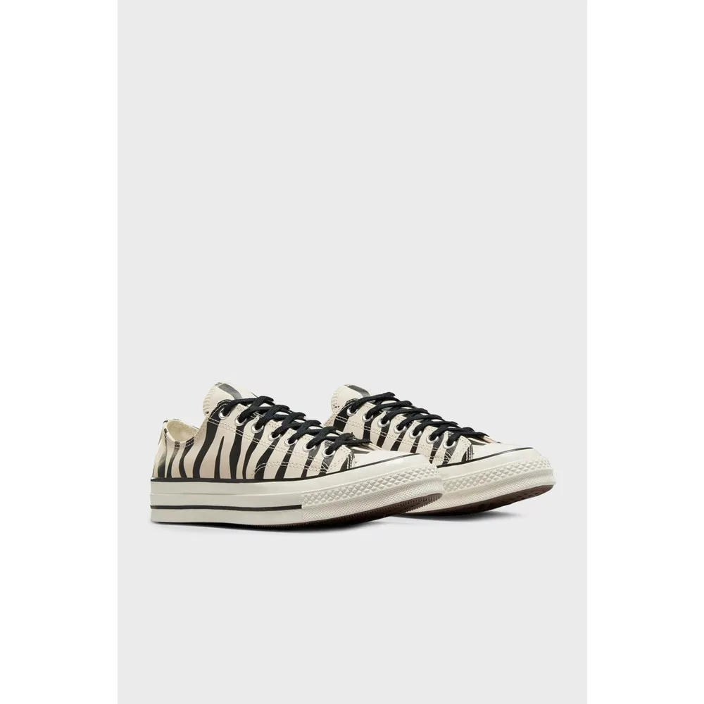 Детские кеды Converse Chuck 70 Zebra с принтом — фото 4