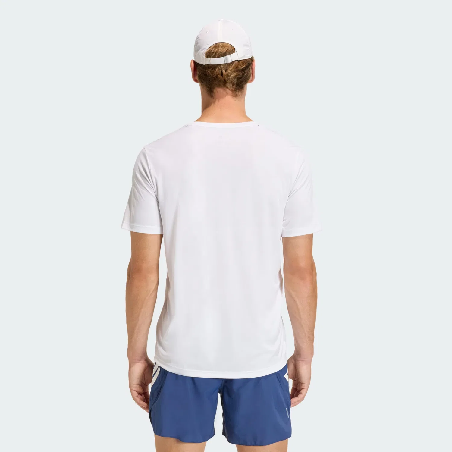 Спортивная футболка Adidas Performance Shirt Adi365 Essentials белого цвета — фото 3