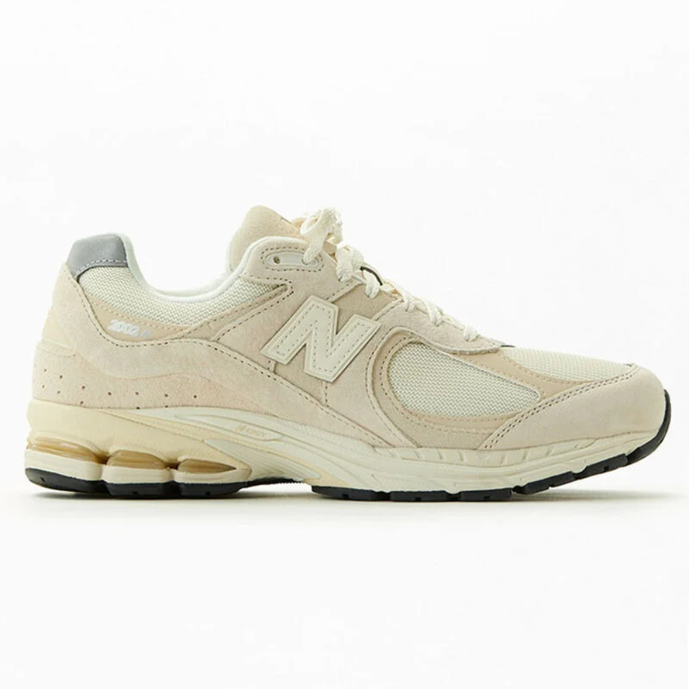

Кроссовки New Balance Cream 2002R, кремовый