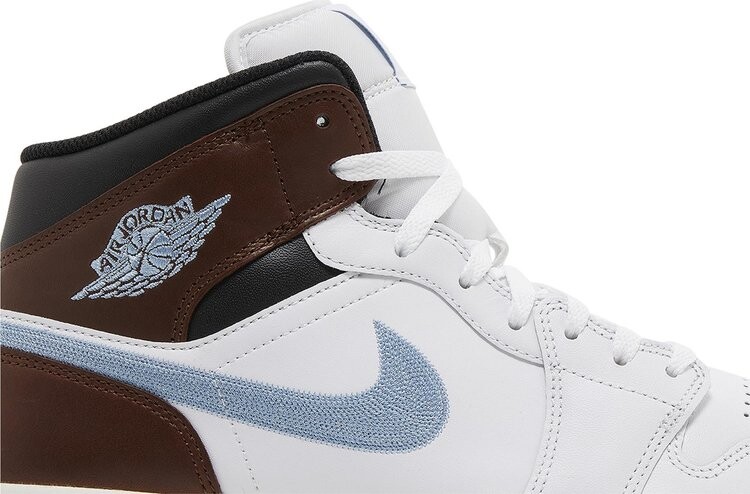 Кроссовки Air Jordan 1 Retro Mid SE 'Brown Blue Grey', белый — фото 2