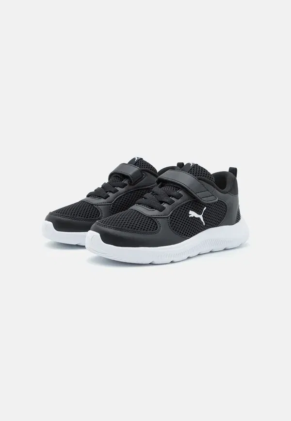 Кроссовки беговые с защитой от холода Fun Racer 2 Unisex Puma, Black/White, белый — фото 2