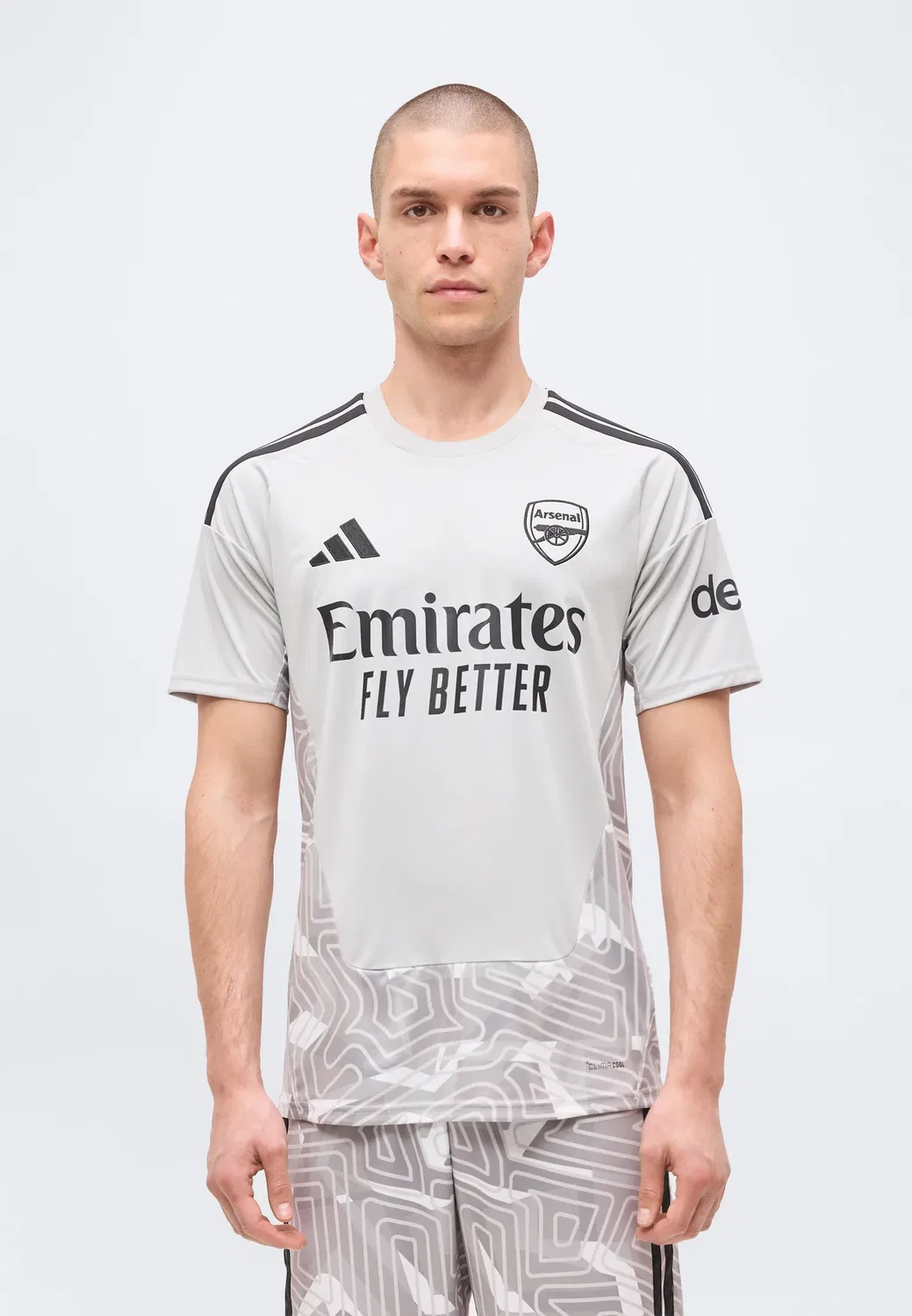 Вратарь «Арсенала» сезона 26/27 - клубная форма Adidas Performance, Grey Two