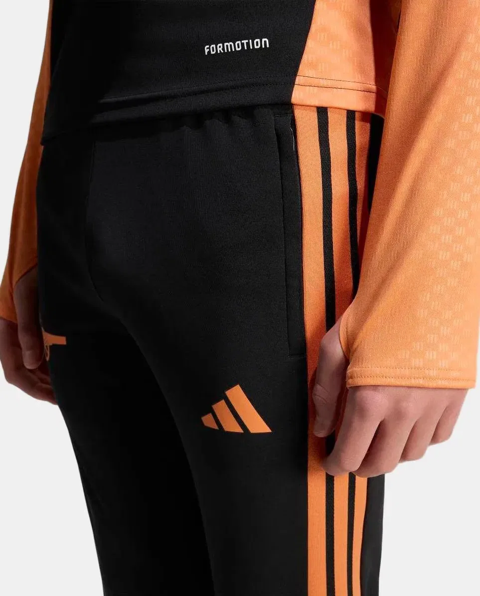 Детские тренировочные штаны для мальчиков Arsenal FC 2026/2027 adidas, Negro — фото 4