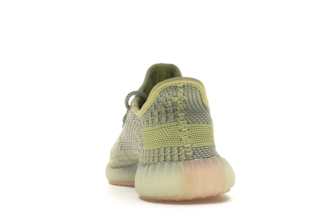 Детские кроссовки Lifestyle с принтом Adidas Yeezy Boost 350 V2, Antlia — фото 4