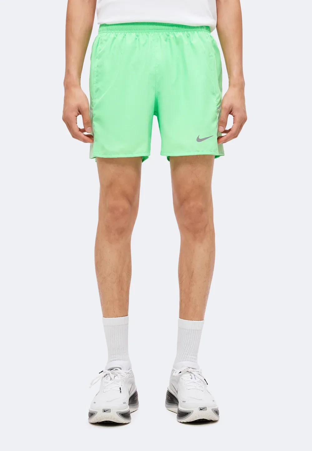 Шорты Miler - шорты 2-в-1 Nike Performance, Illusion Green/Cucumber Calm/Reflective Silver-Coloured