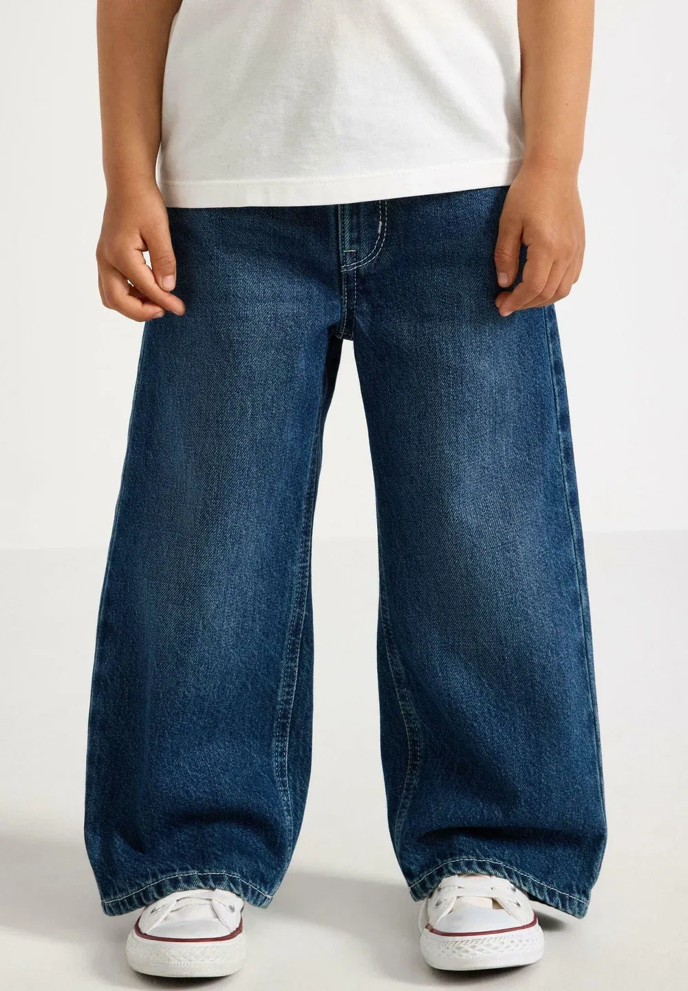 Широкие джинсы со стандартной посадкой на талии - джинсы свободного кроя Lindex, Dark Denim — фото 2