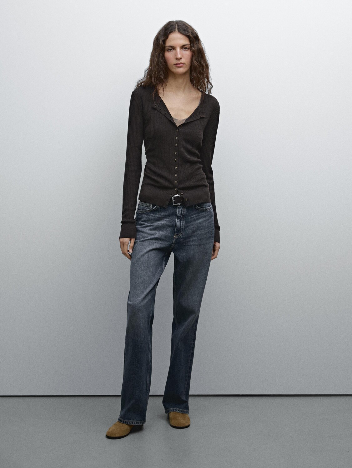

Кардиган с круглым вырезом в рубчик Massimo Dutti, коричневый