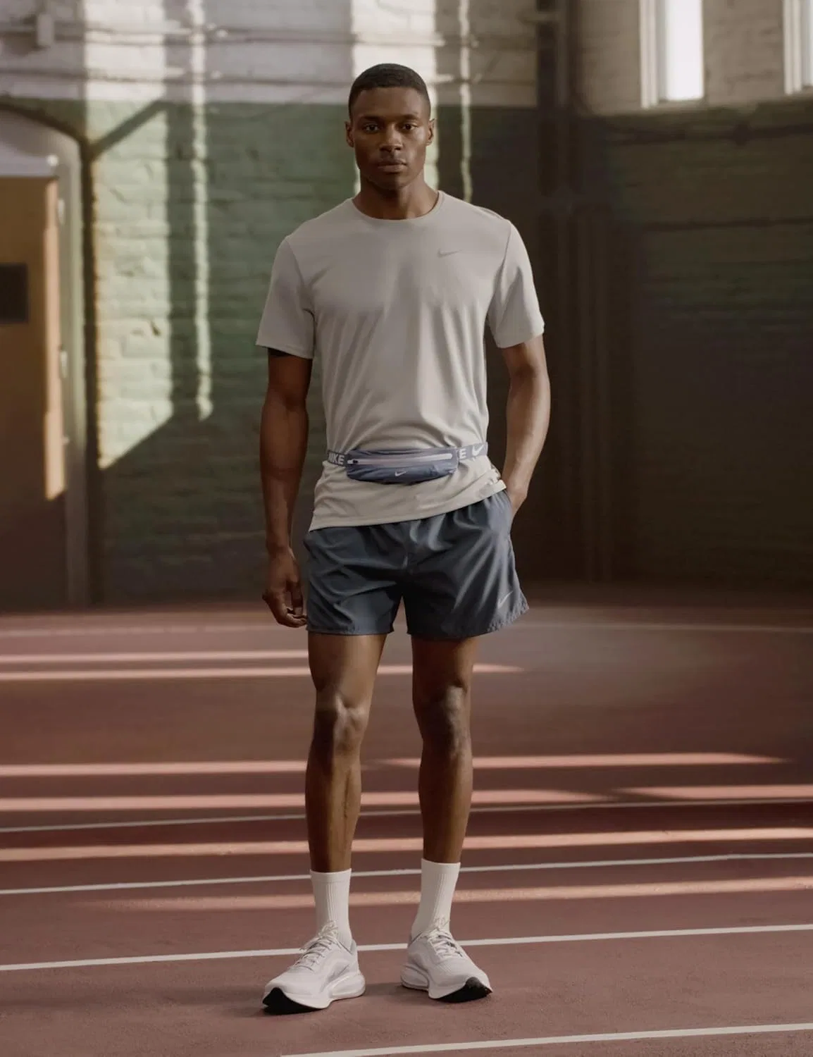 Мужские беговые кроссовки Nike Journey Run FN0228 для бега по шоссе, White Metallic Silver Black Ashen Slate — фото 3