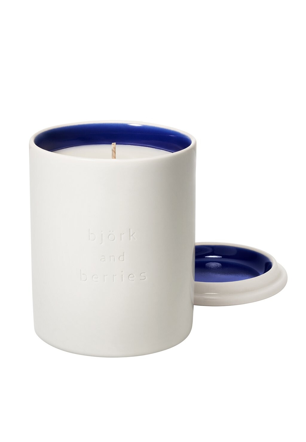 

Ароматическая свеча KERZEN MIDVINTERNATT SCENTED CANDLE Björk and Berries, цвет transparent