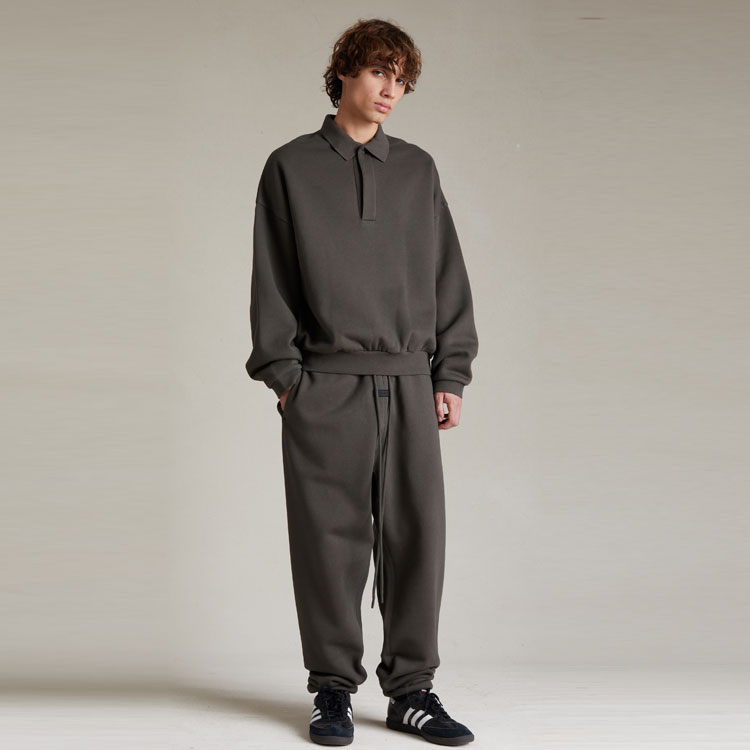 Лонгслив-поло Fear Of God Essentials Spring, чернильно-черный — фото 2