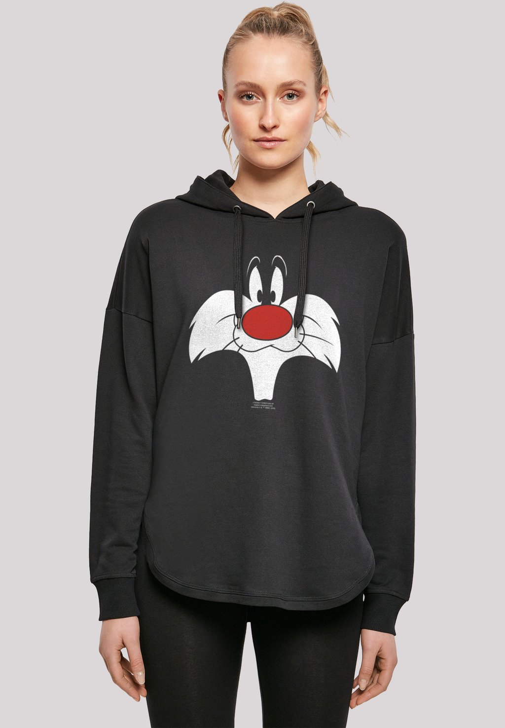 

Толстовка с капюшоном LOONEY TUNES SYLVESTER BIG FACE F4NT4STIC, черный