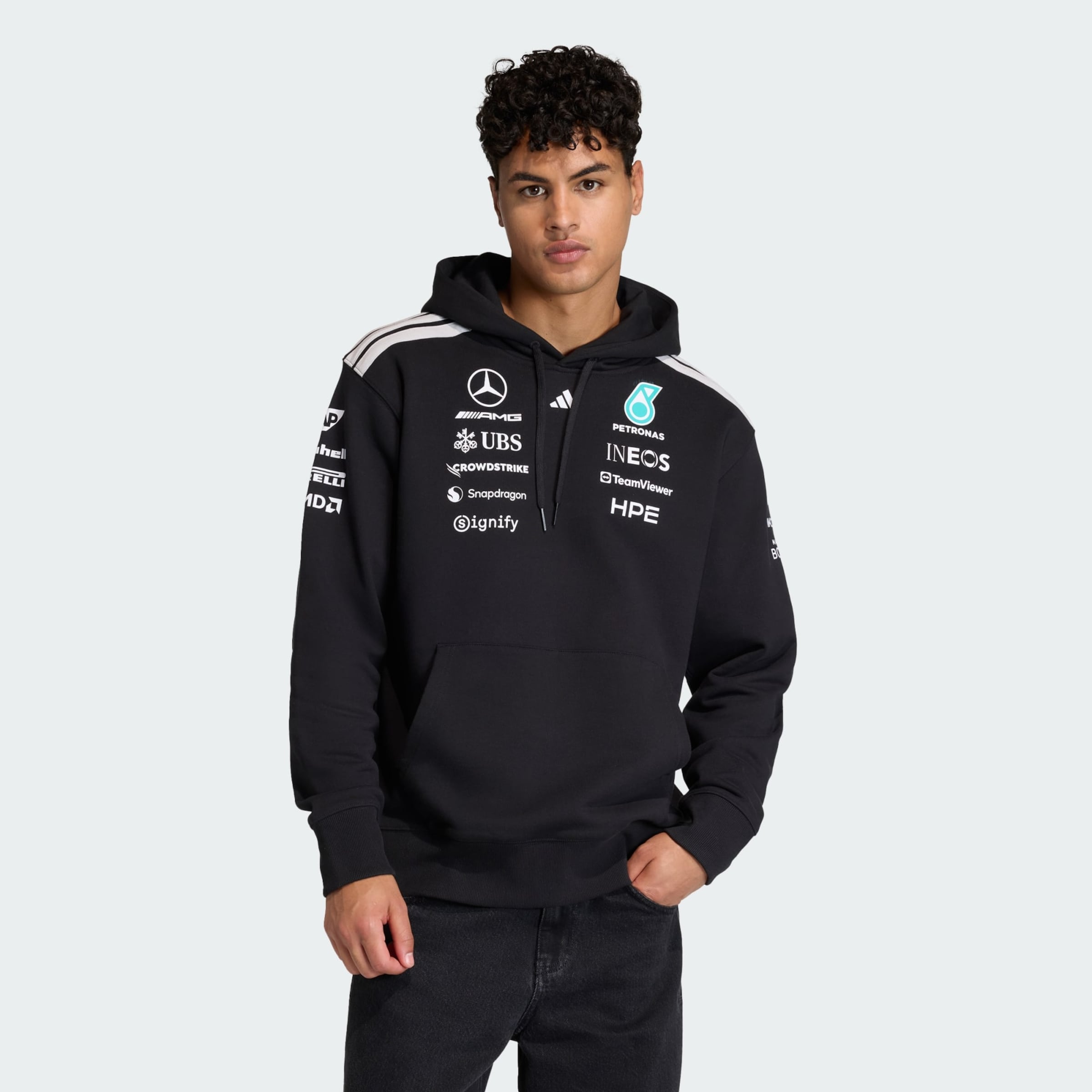 Adidas Performance Спортивная толстовка 'Mercedes-AMG Petronas Formula 1 Team' в черном цвете — фото 2