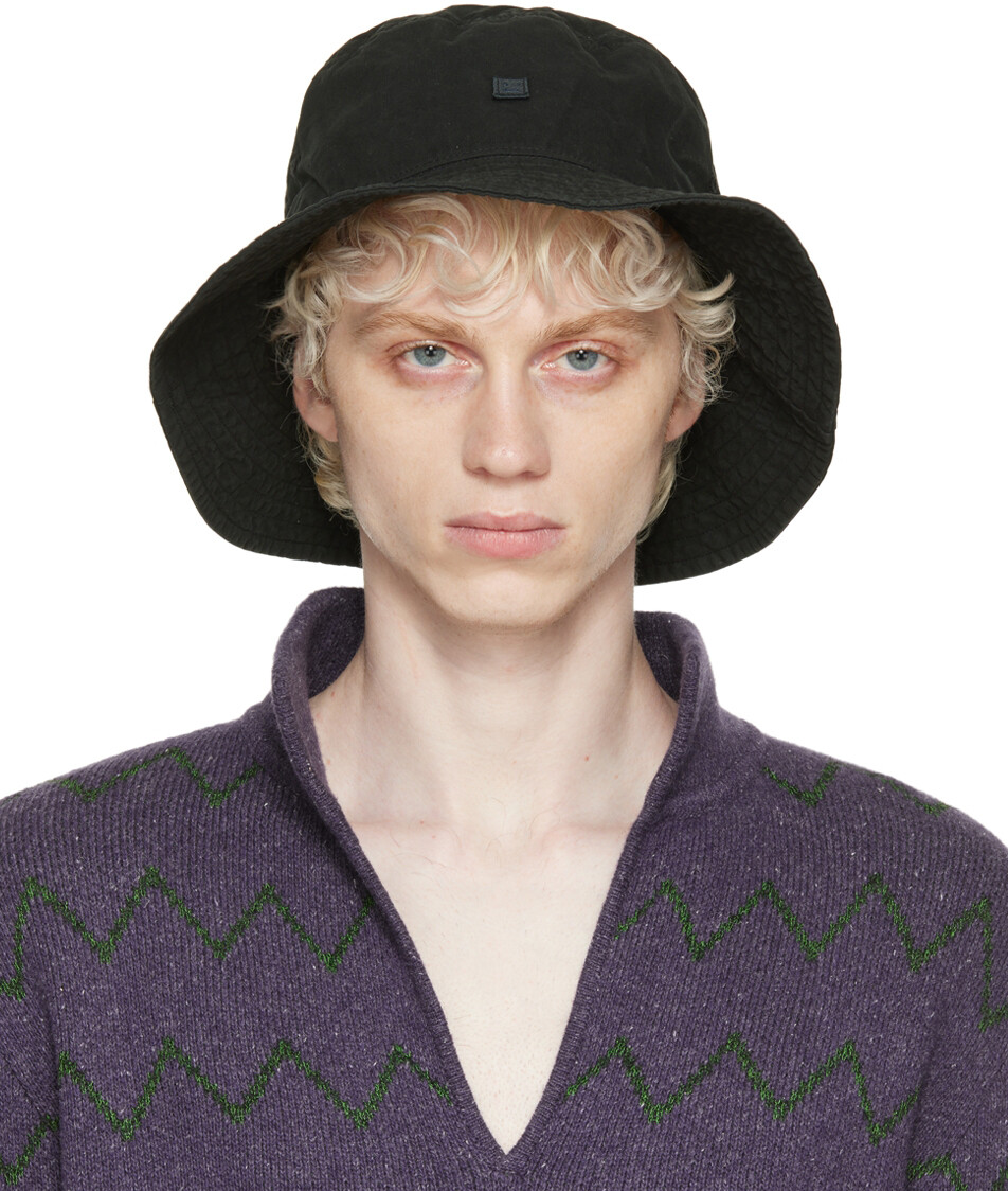 

Черная панама с вышивкой Acne Studios