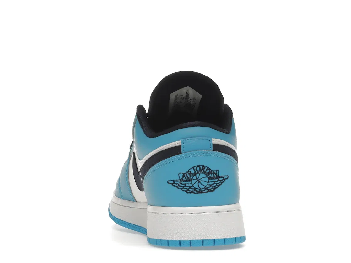 Детские кроссовки для мальчиков кожаные с принтом Jordan 1 Low, White/Dark Powder Blue-Obsidian — фото 4