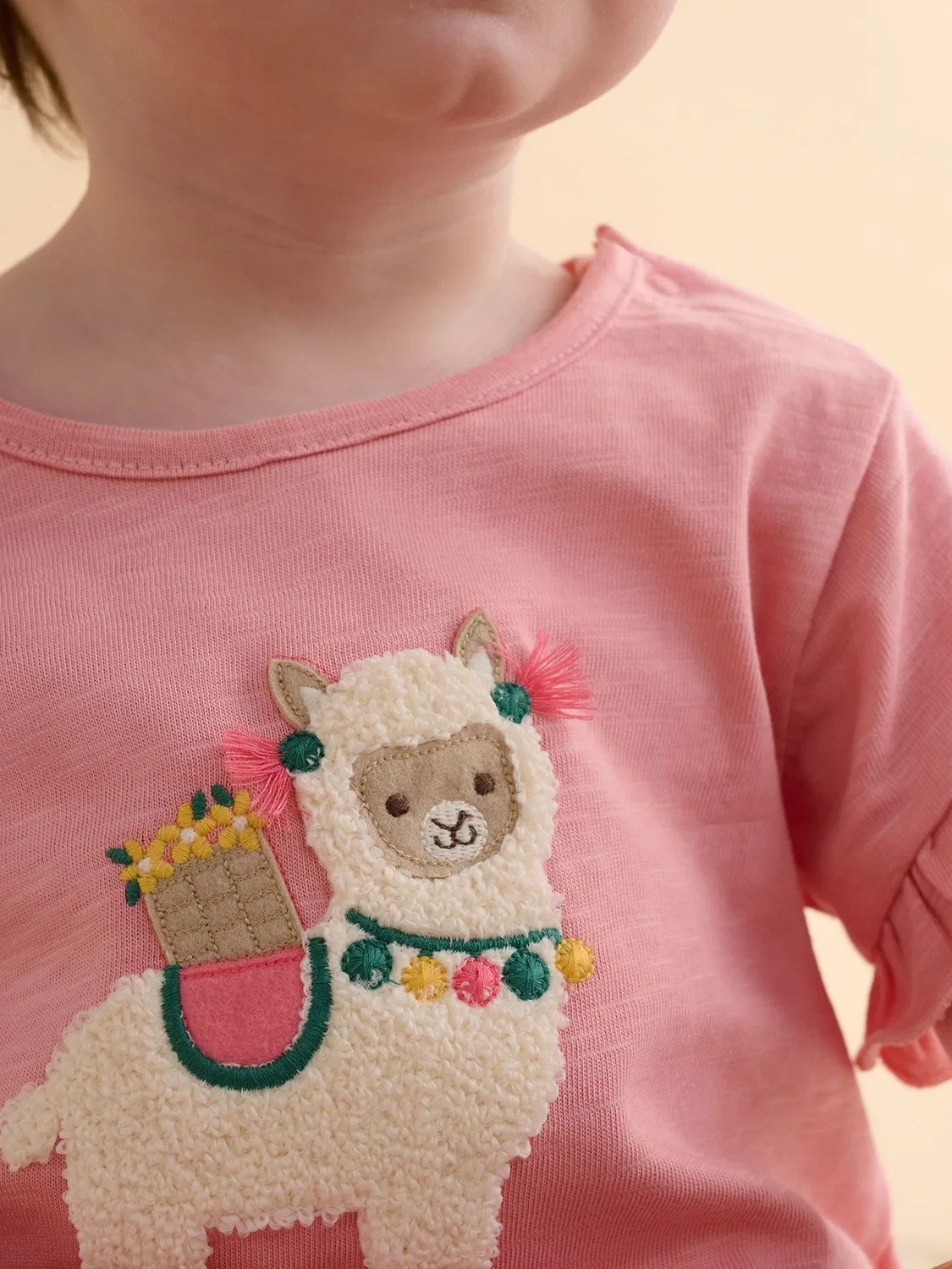Комплект футболка с рюшами и шорты Purebaby, розовый — фото 2