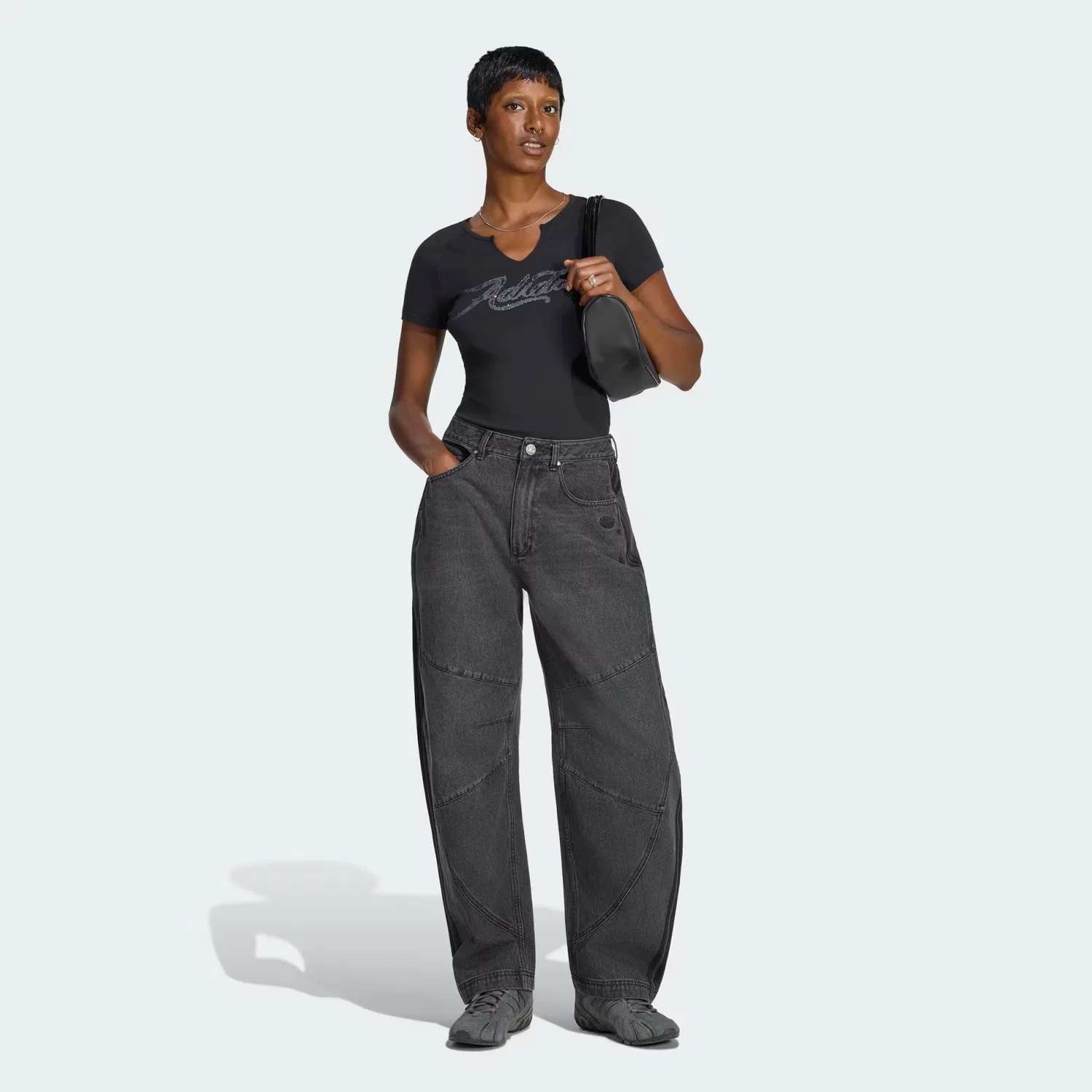 Женская футболка с графическим принтом Graphic Slim Tee Adidas Originals, черный — фото 3