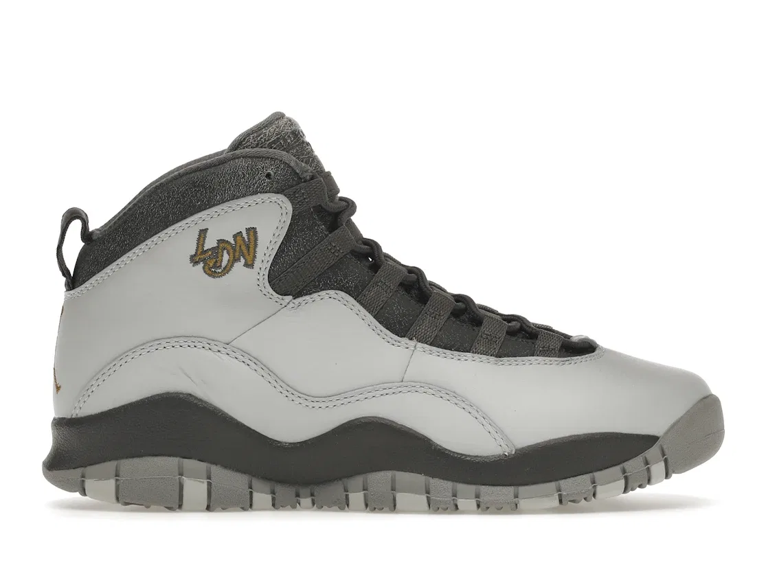Детские кроссовки Lifestyle Jordan 10 Retro Jordan, Pure Platinum/Dark Grey/Cool Grey/Metallic Gold