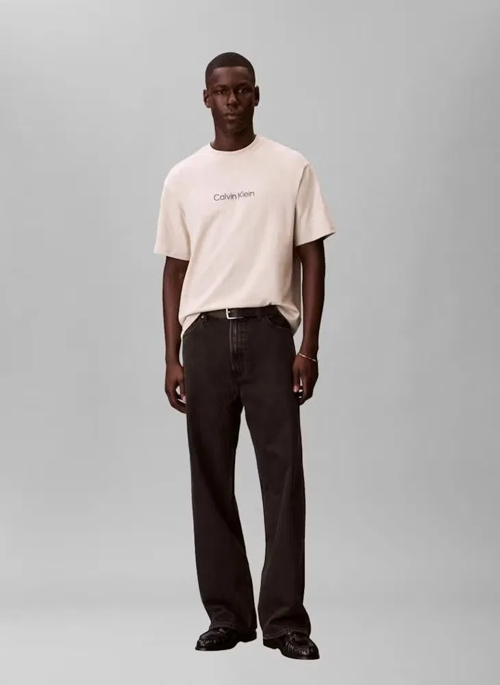 Футболка с принтом логотипа Relaxed Fit Logo Calvin Klein, овсяный — фото 4