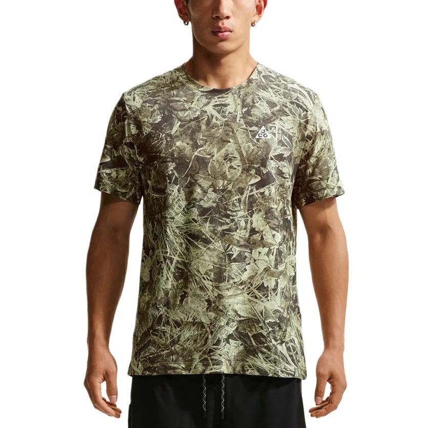 Мужская футболка с камуфляжным принтом Nike ACG