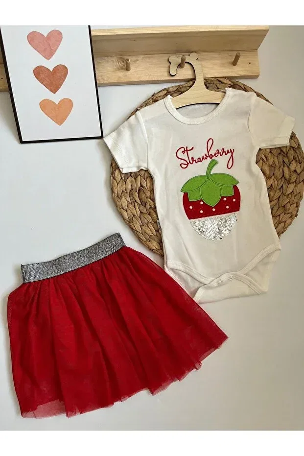 Детский комплект для девочек с принтом Strawberry detailed tulle skirt Miraydın Butik, Red