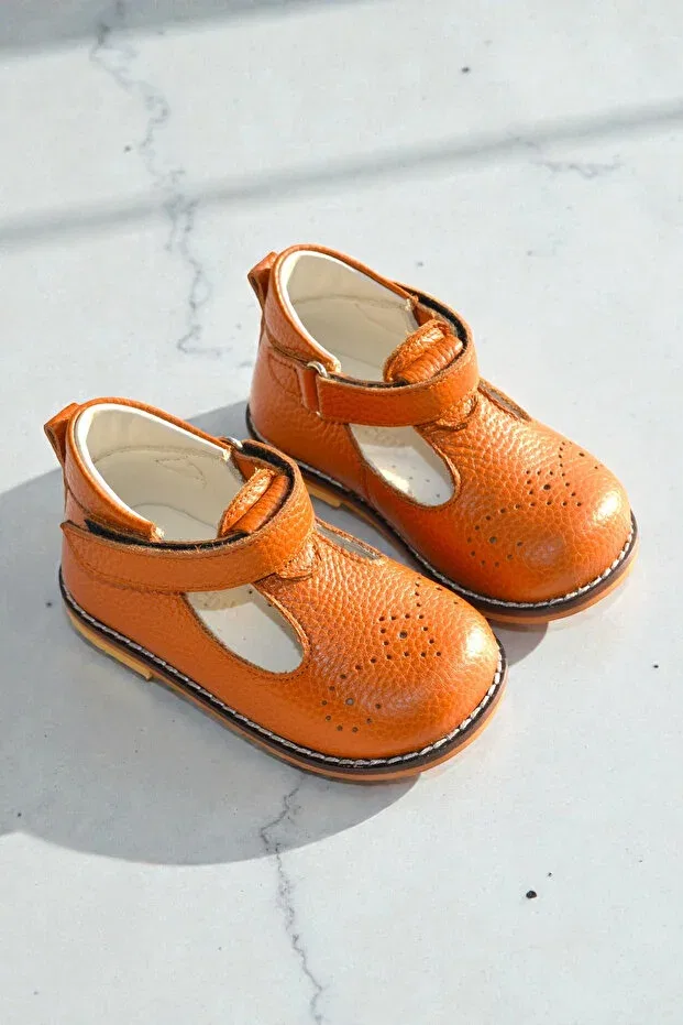 Детские туфли для девочек ортопедические Cevoclub Kids, Tan Color — фото 2