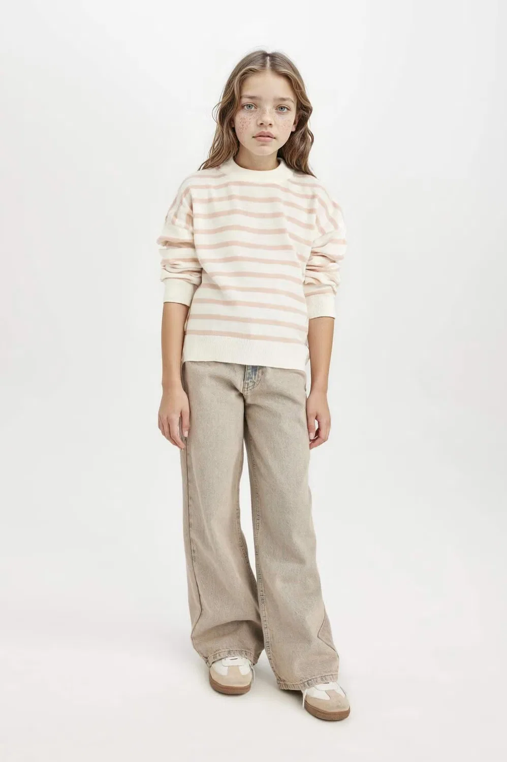 Пуловер с длинным рукавом Girl regular fit crew neck Defacto, розовый — фото 2