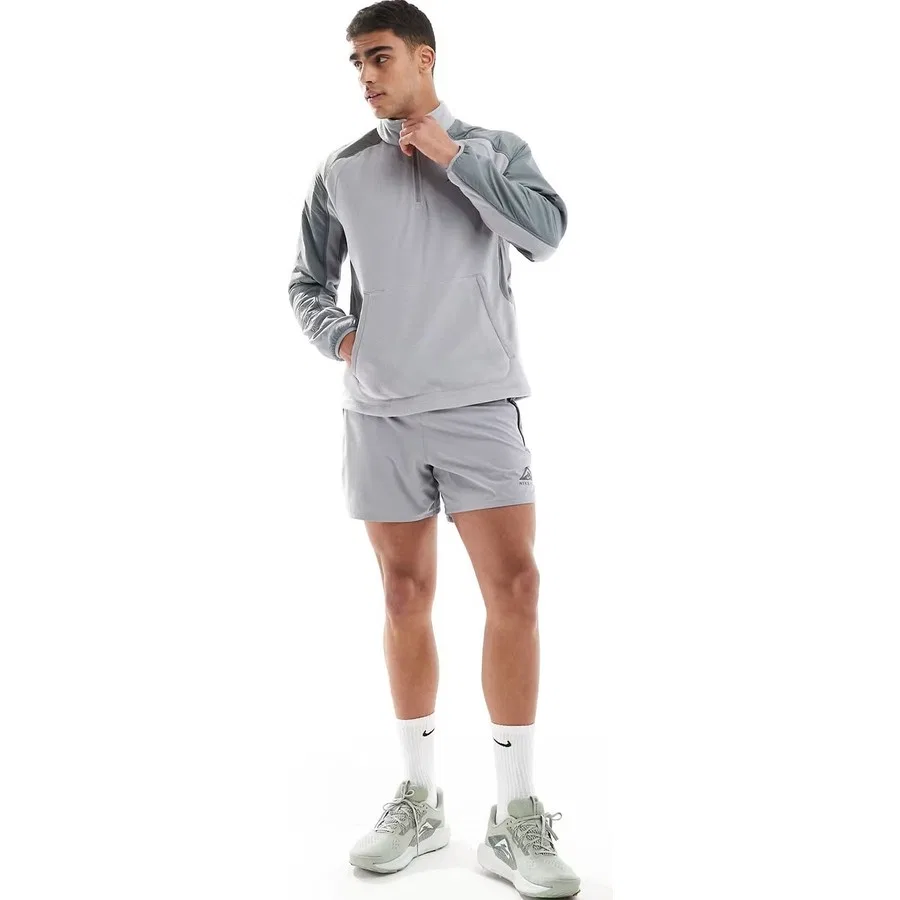 Мужской спортивный свитшот с принтом Polartec Running Trail 1/4 Zip Fleece Nike, Серый — фото 4