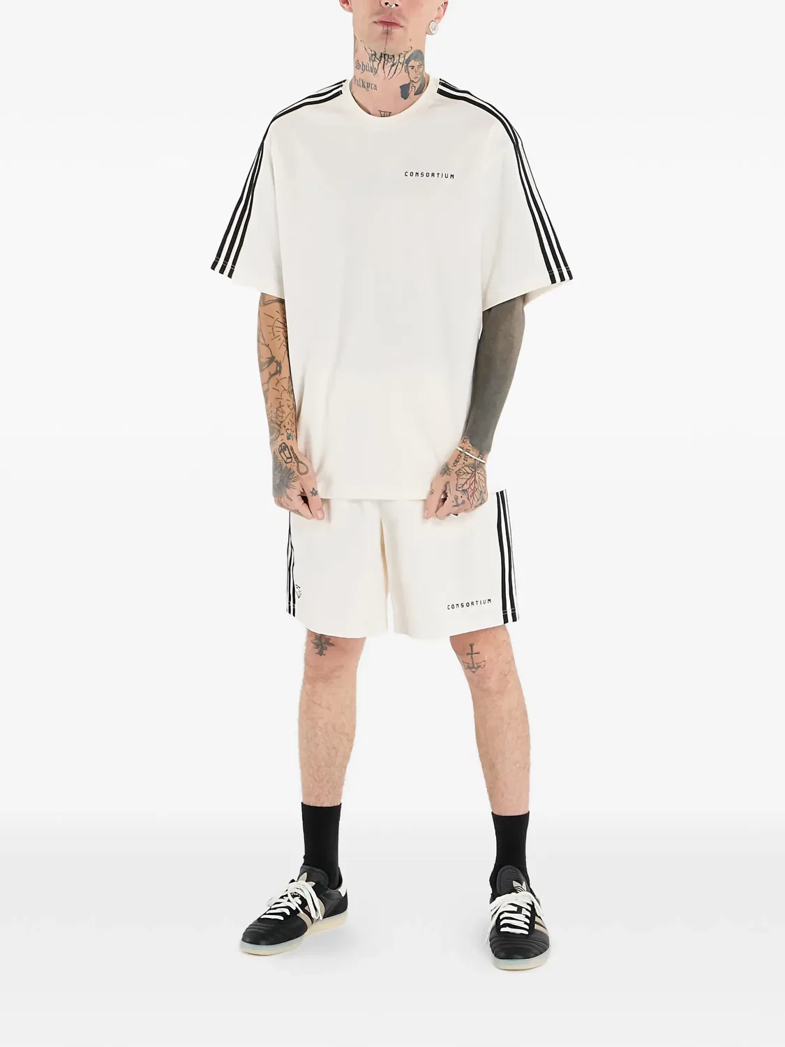 Шорты с полоской белые Adidas, белый — фото 2