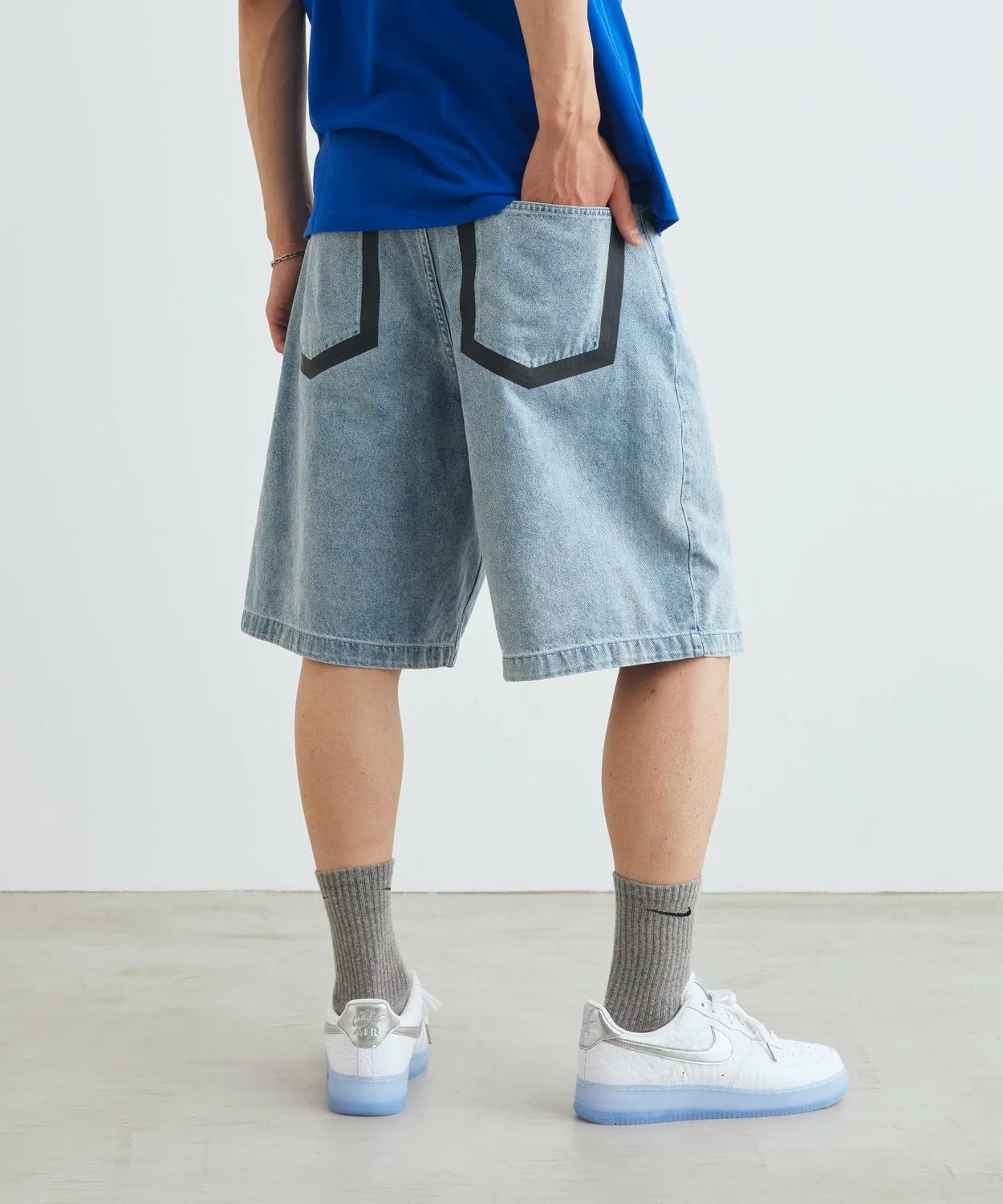 Мужские джинсовые шорты свободного кроя с принтом Your Message Here NIKE, Blue Denim — фото 3