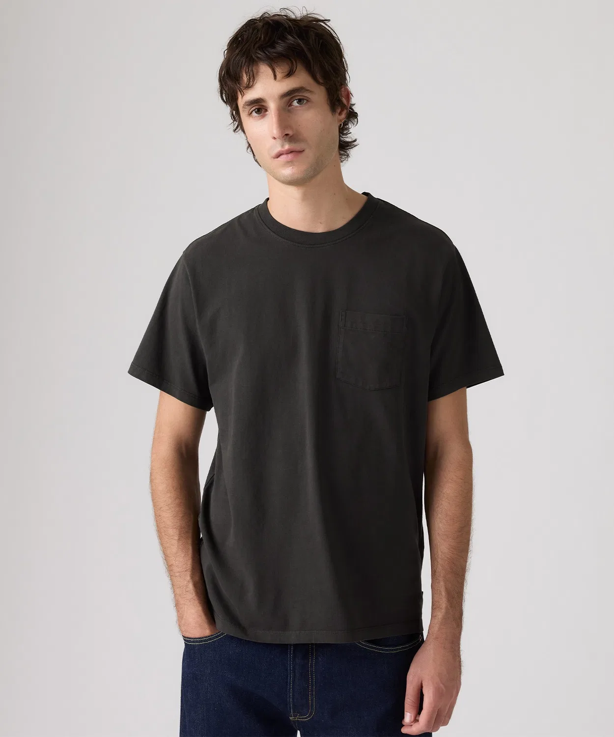 Мужская футболка с длинным рукавомEssential Pocket T-Shirt Levi's, Black