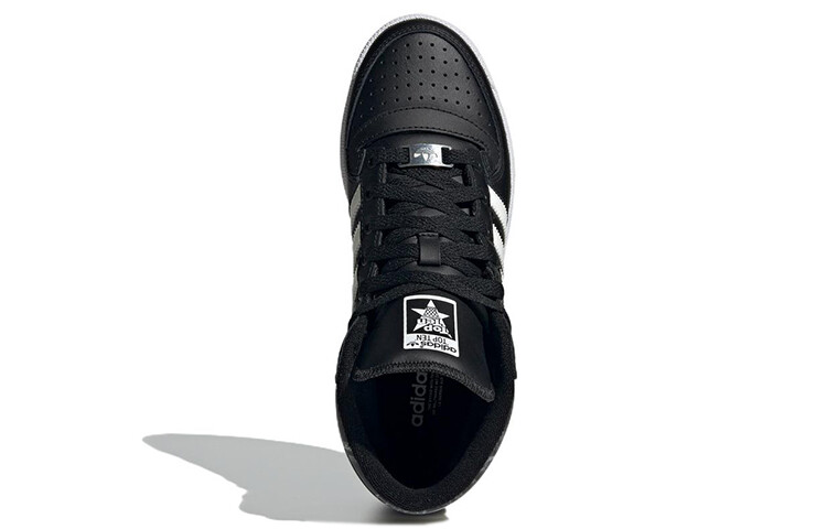 Adidas originals Десять лучших женских кроссовок для скейтбординга — фото 2